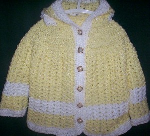 Hooded yellow and white jacket Hooded yellow and white jacket