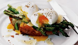 eggs-asparagus-toast_3003