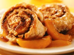 cinnamon-biscuit-peach-cobbler