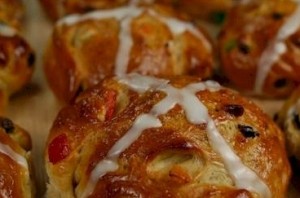 Hot cross buns