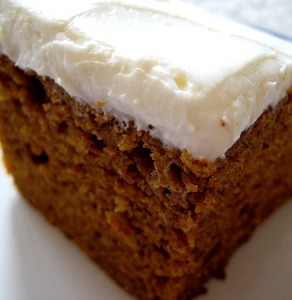 pumpkin spice cake with honey frosting